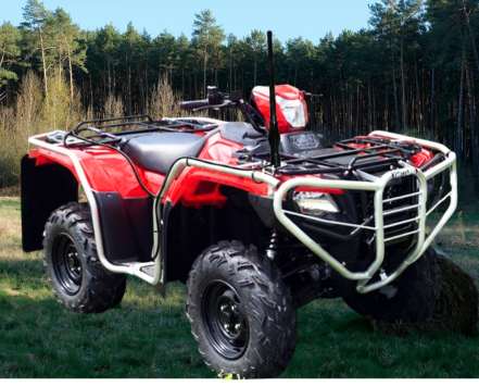 Hunter using Alpha XL in the field