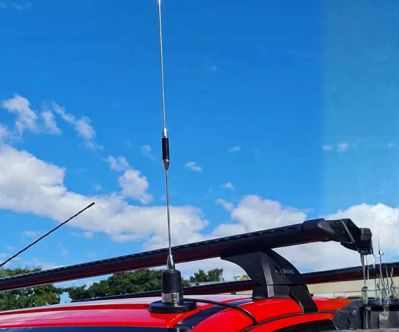 Hunter using Alpha XL in the field